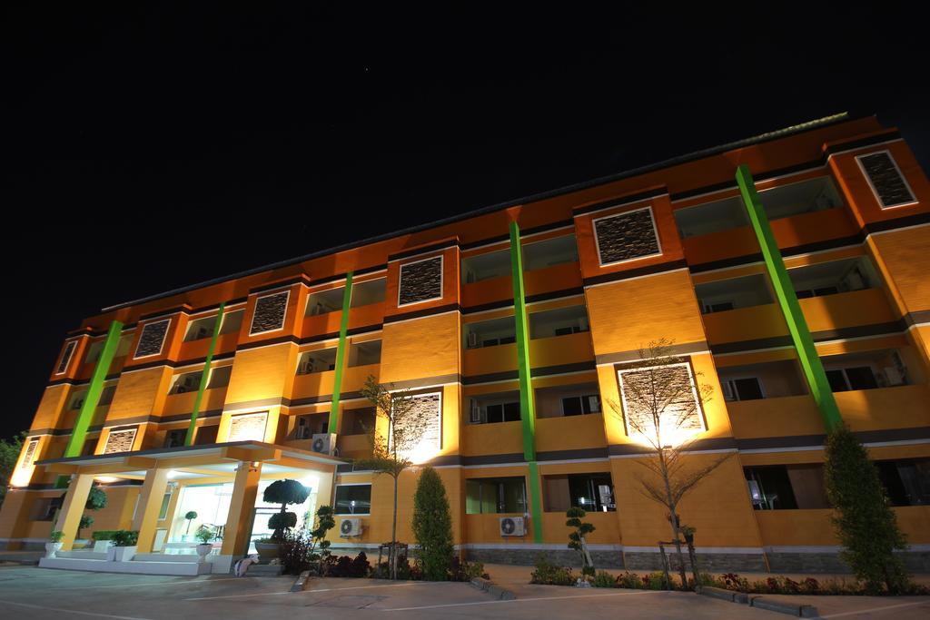 Windsor Resort Lopburi Bilik gambar