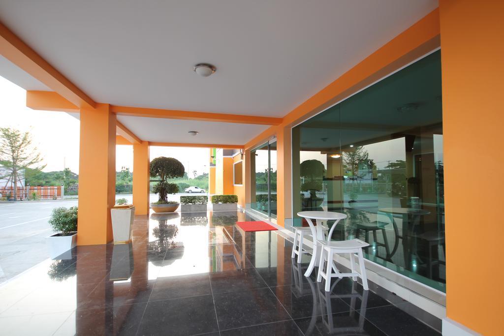Windsor Resort Lopburi Bilik gambar