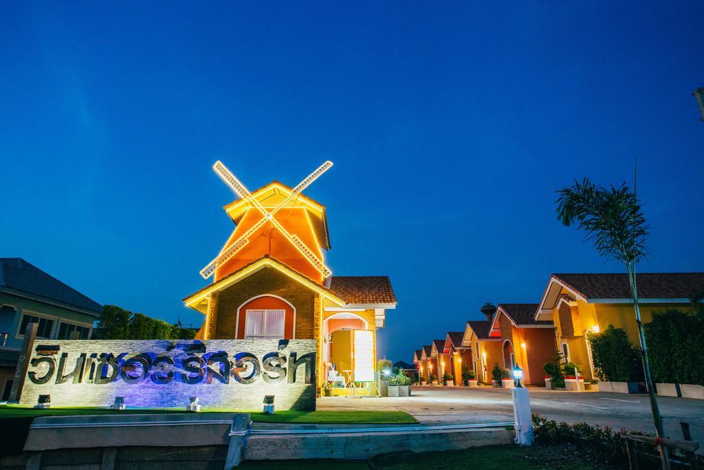 Windsor Resort Lopburi Luaran gambar