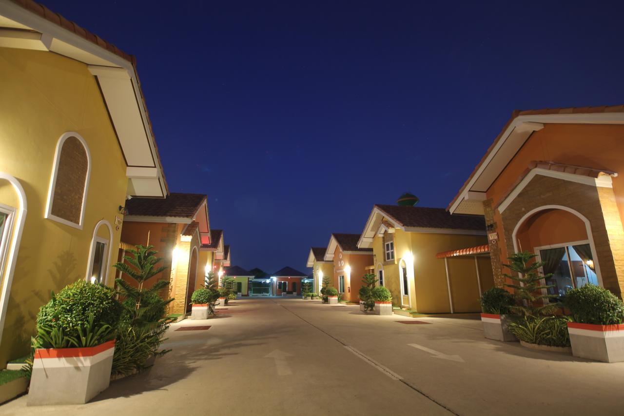 Windsor Resort Lopburi Luaran gambar
