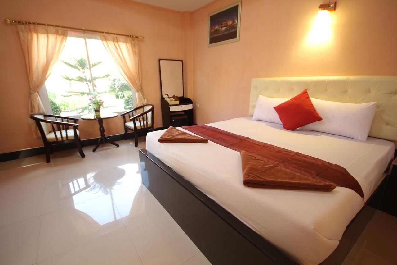 Windsor Resort Lopburi Luaran gambar